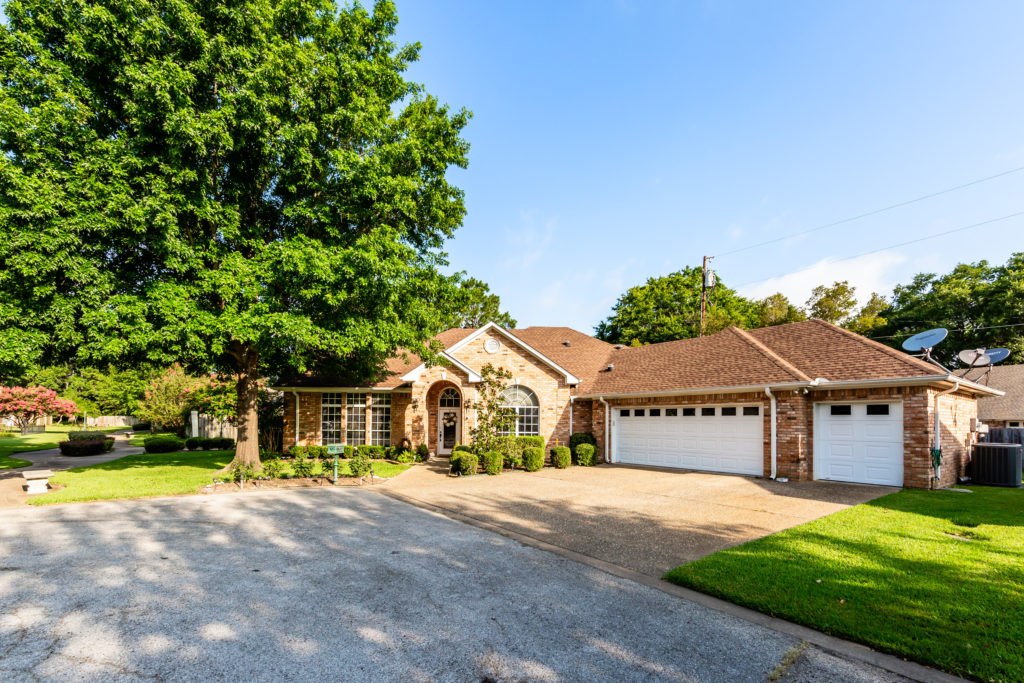 Emerald Bay Home! Gated Communities, Waterfront Golf Course Homes